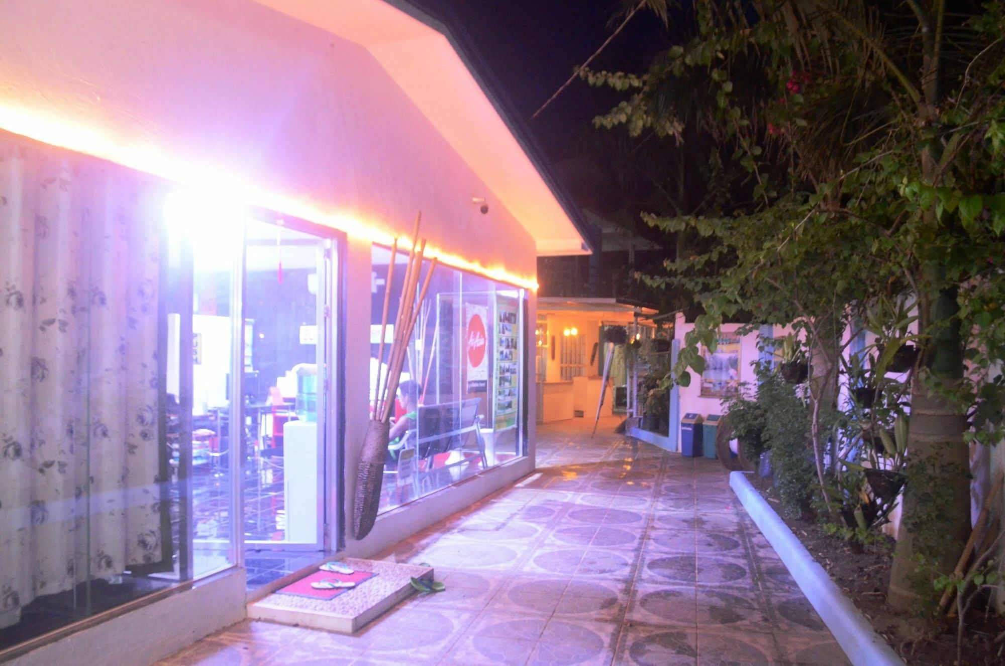 El Taraw Bed & Breakfast Puerto Princesa Dış mekan fotoğraf